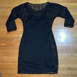 Black quarter sleeve dress